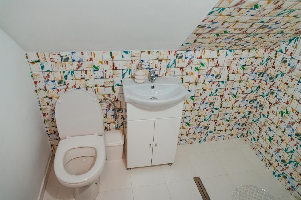 Отель Casa Sara Турда Экстерьер фото