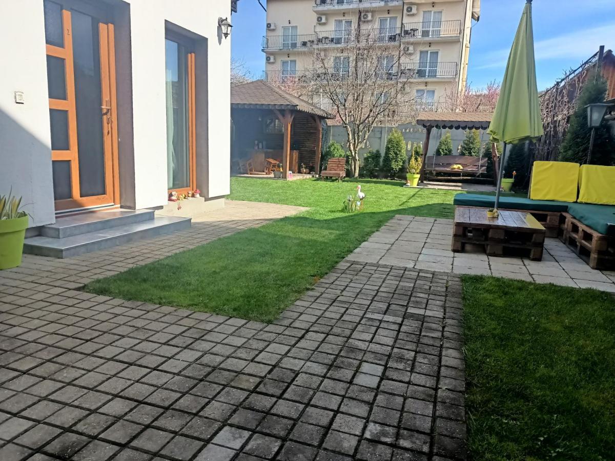 Отель Casa Sara Турда Экстерьер фото